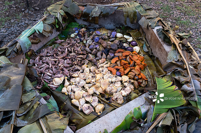 智利复活节岛上的传统乌穆拉帕努伊图片素材
