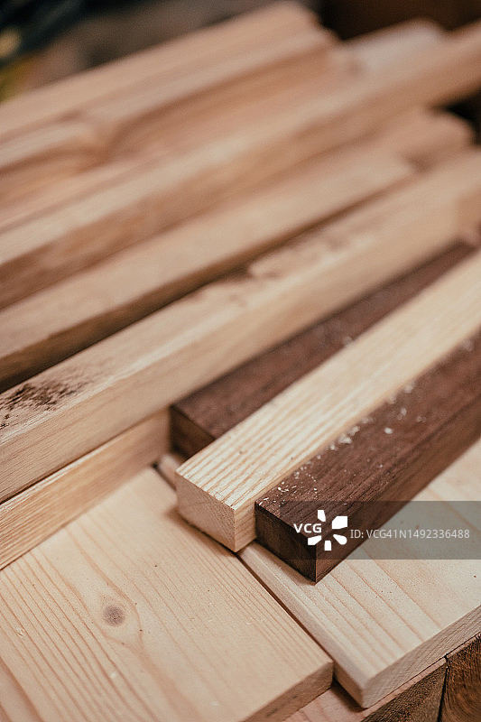 木材店里的木板图片素材