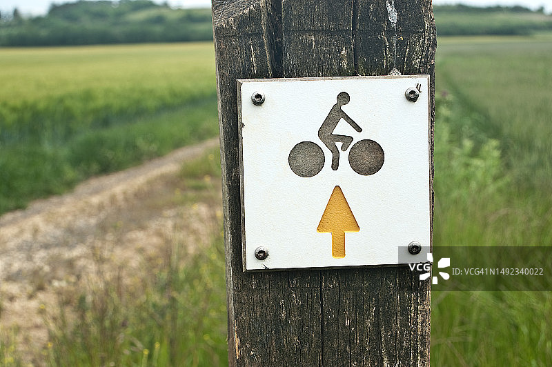 山地自行车道标记图片素材