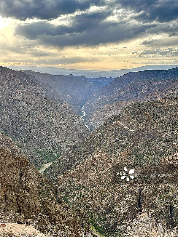 Gunnison South Rim的黑峡谷图片素材