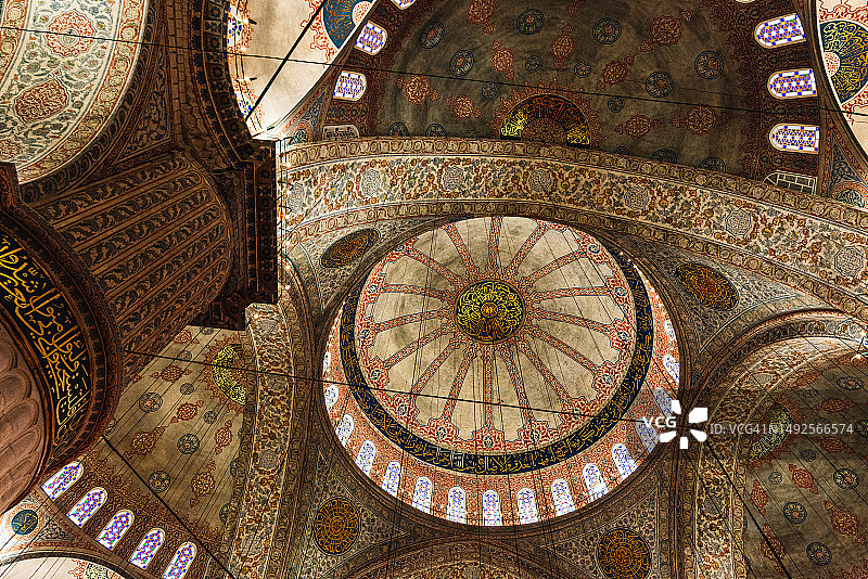 蓝色清真寺内部细节图片素材