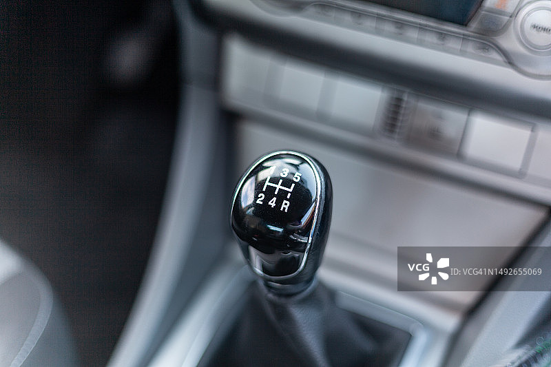 汽车换挡杆特写图片素材