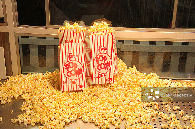 餐车内的新鲜爆米花图片素材