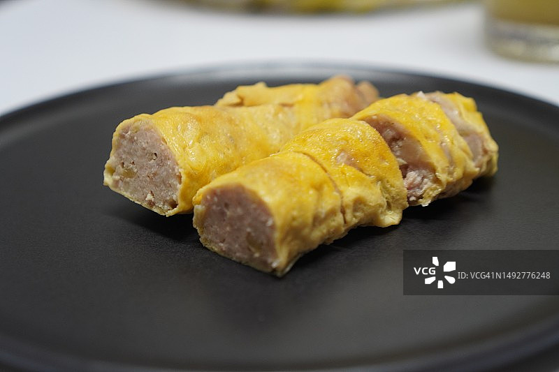 猪肉姜末蛋卷图片素材