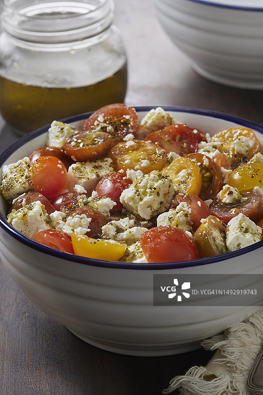 番茄菲达奶酪沙拉图片素材