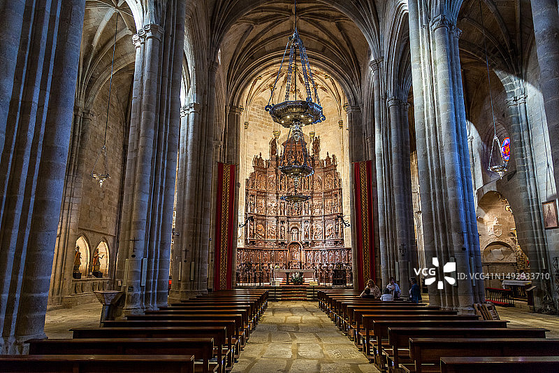 卡塞雷斯圣玛利亚主教堂内部图片素材