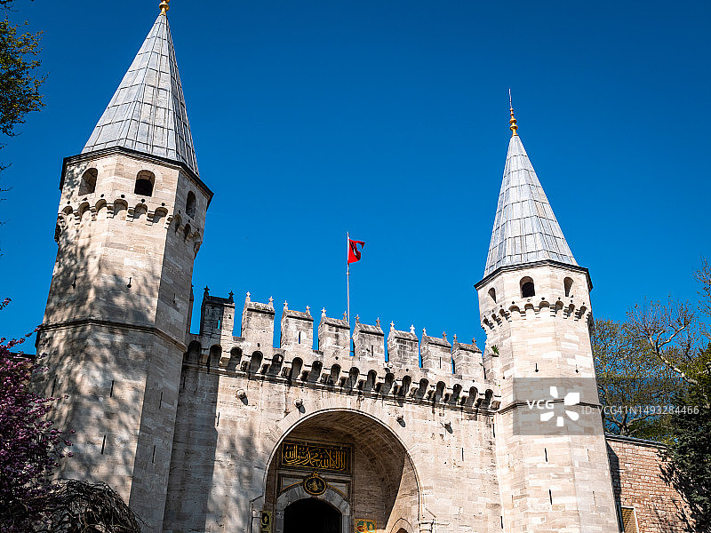 土耳其伊斯坦布尔蓝色清真寺附近老城区热门景点图片素材