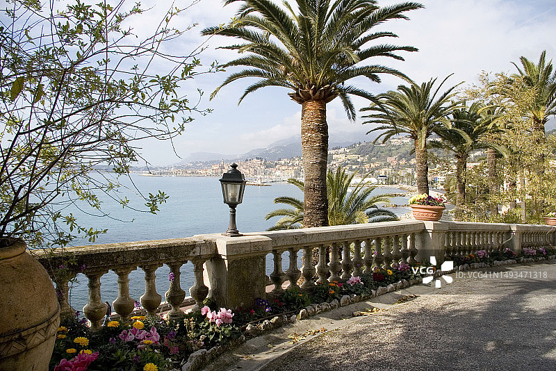 芒通花园(法国里维埃拉)图片素材