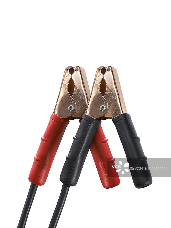 白色背景上的跨接电缆图片素材