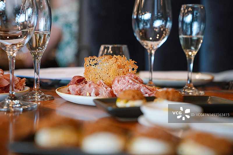 澳大利亚餐桌美食特写图片素材