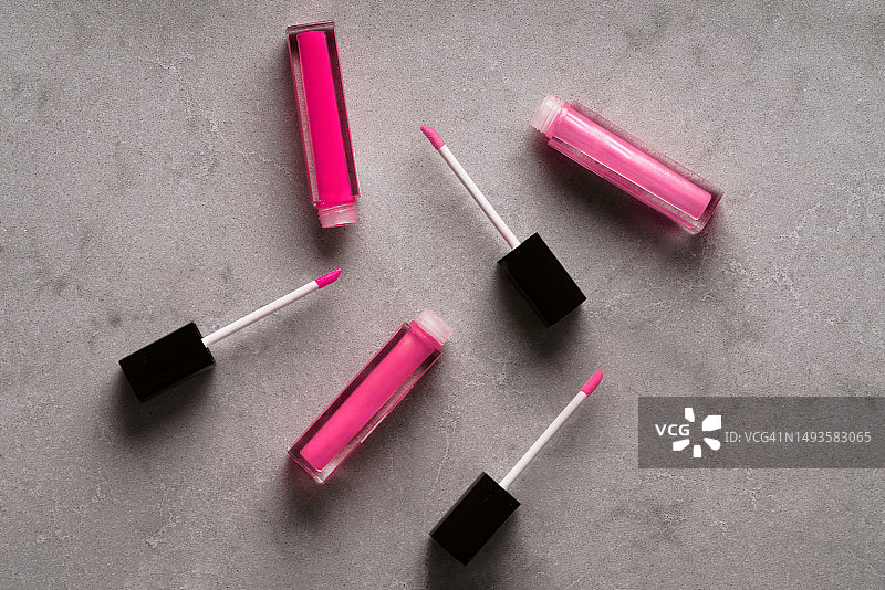 桌子上的口红俯视图图片素材