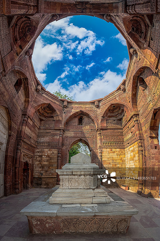 伊勒图特米什陵墓图片素材