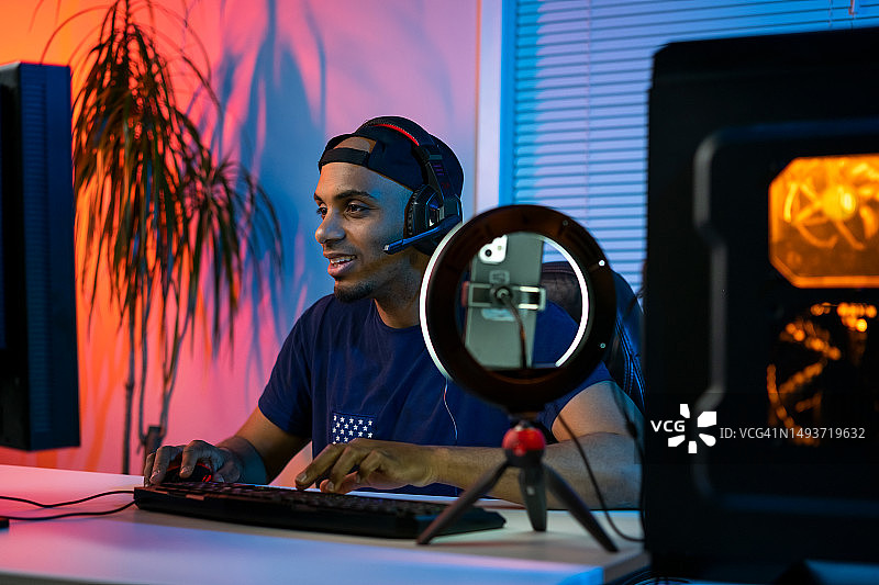 游戏玩家图片素材