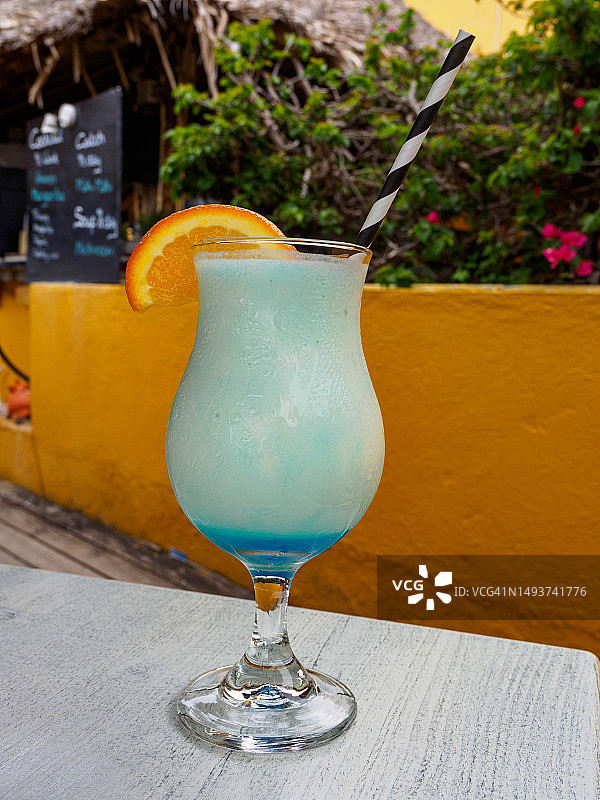 库拉索岛的热带饮品图片素材