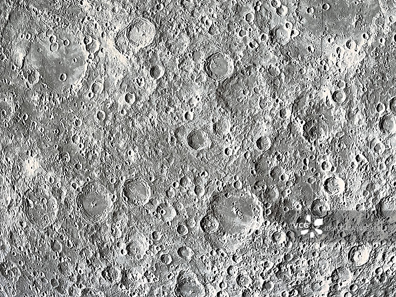 月球表面的月球陨石坑图片素材