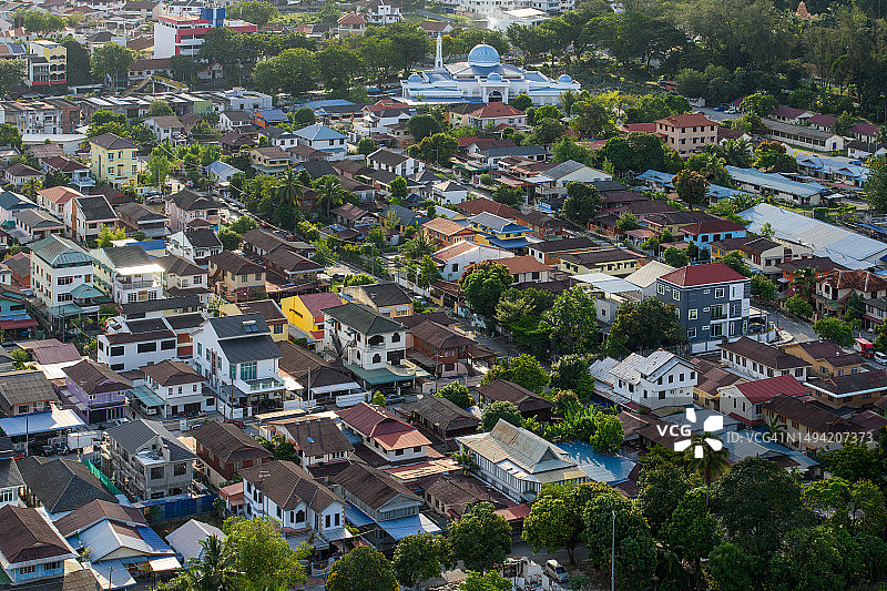 郊区房屋的鸟瞰图图片素材