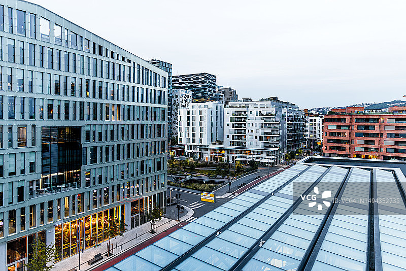 挪威奥斯陆条形码区现代办公楼的俯视图图片素材