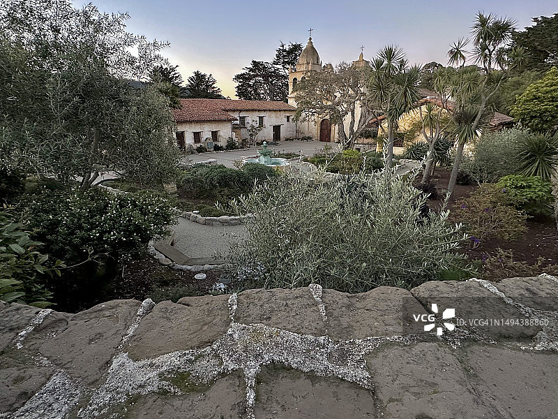 卡梅尔河畔圣卡洛斯·博罗梅奥教堂图片素材