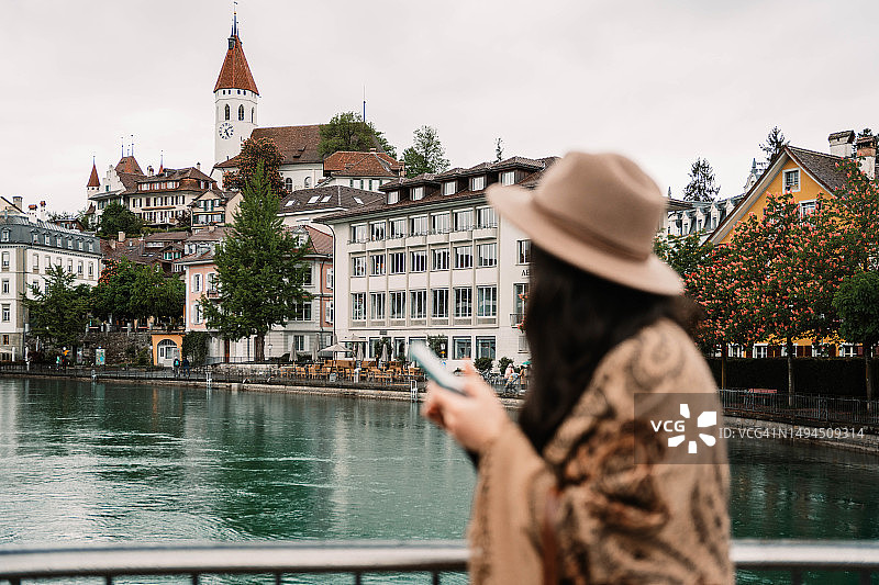 图恩市的游客图片素材