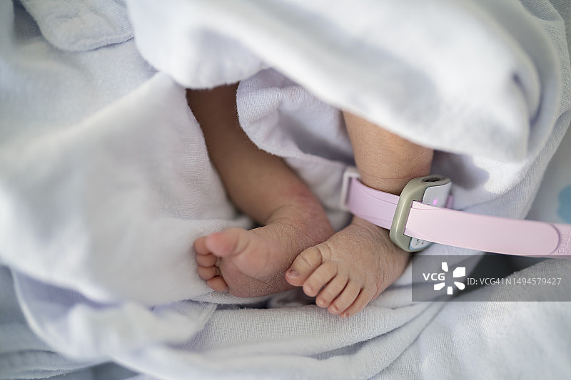 新生儿小脚丫温馨特写图片素材