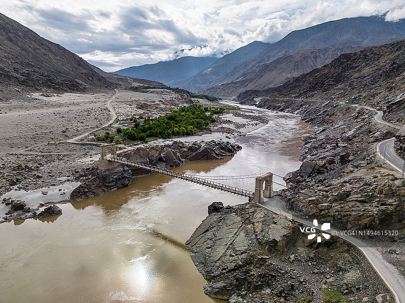 无人机航拍喀喇昆仑山脉风光图片素材