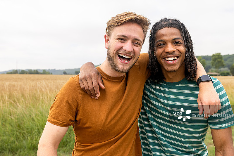 与我最好的朋友一起旅行图片素材