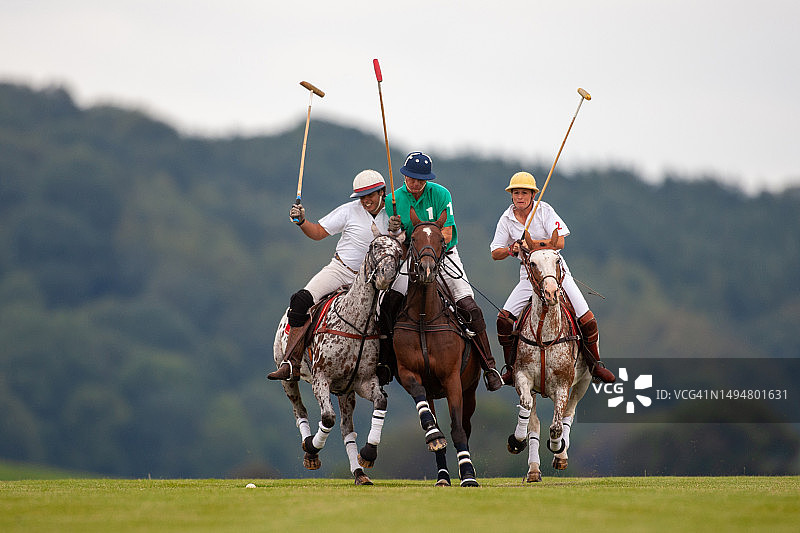 Polo衫模特拍摄，萨默塞特，英格兰图片素材