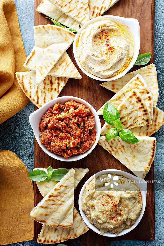 皮塔饼和蘸酱拼盘，美国图片素材