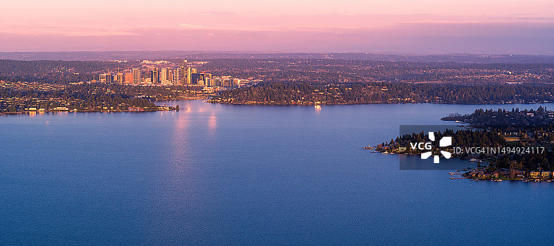 华盛顿湖：贝尔维尤和默瑟岛航拍景观图片素材