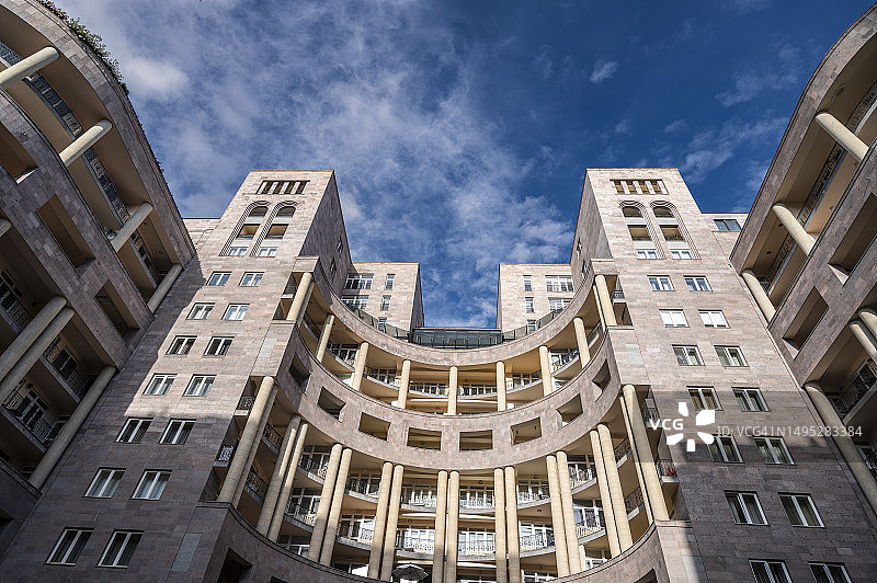 亚美尼亚埃里温北部大道建筑图片素材