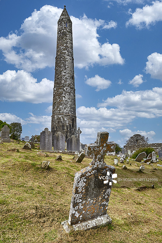 爱尔兰阿德莫尔的圣德克兰修道院遗址图片素材