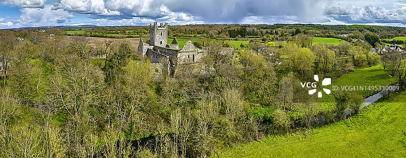 爱尔兰杰波因特修道院遗址图片素材