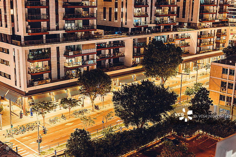 现代住宅区夜景图片素材