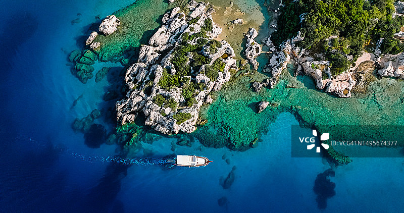 锡梅纳水下古利西亚城市遗址航拍图片素材