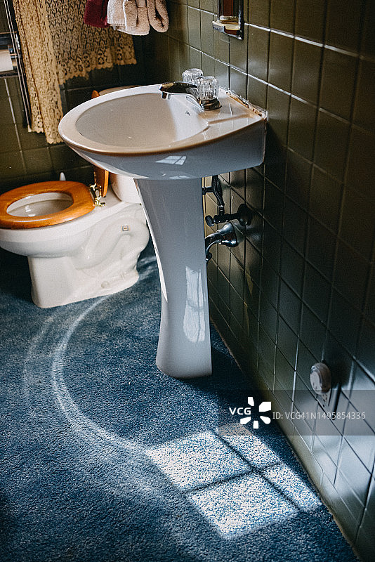 老式家用浴室图片素材