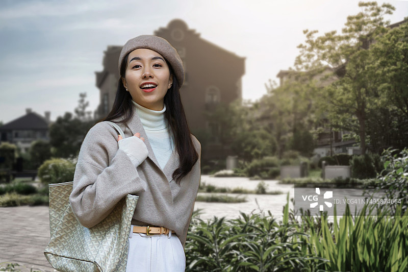 年轻女性白领特写图片素材