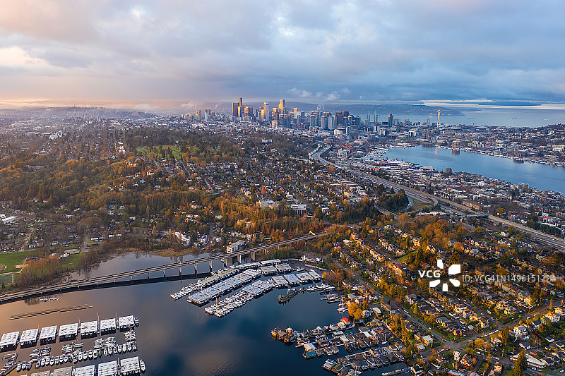 西雅图国会山和蒙特莱克到市中心和联合湖的航拍图片素材