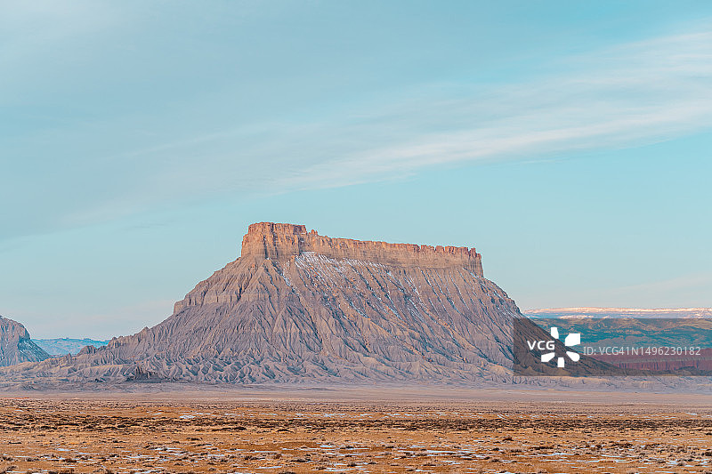 犹他州的工厂孤丘4图片素材