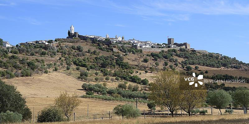葡萄牙阿连特茹蒙萨拉斯城市风光图片素材