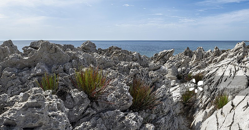 意大利西西里岛圣维托洛卡波海岸岩石图片素材