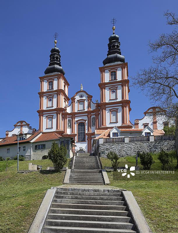 奥地利格拉茨玛丽亚特罗斯特圣殿的巴洛克方济会修道院图片素材