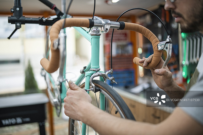 复古风格自行车是我的爱好。图片素材