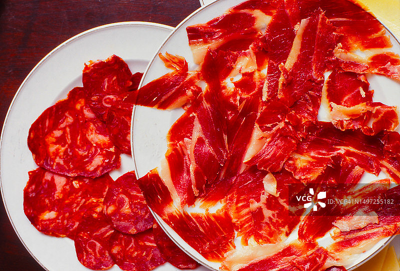 埃斯特雷马杜拉火腿和西班牙香肠图片素材