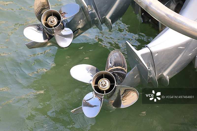 航海船上的螺旋桨图片素材