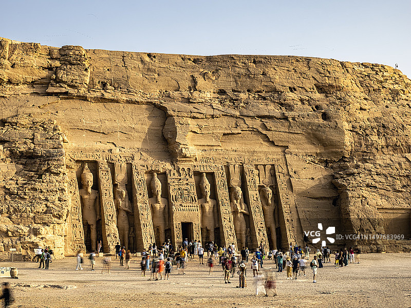 阿布辛贝神庙的奈费尔塔里神庙图片素材