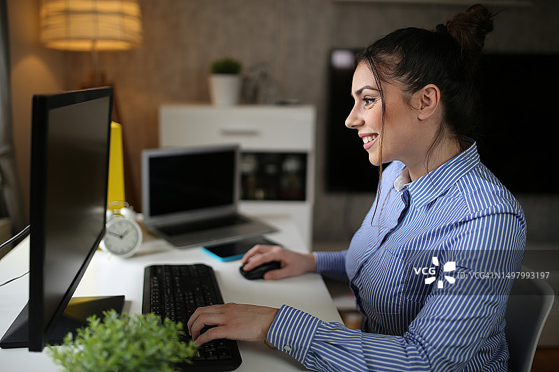 始终在线的库存照片图片素材