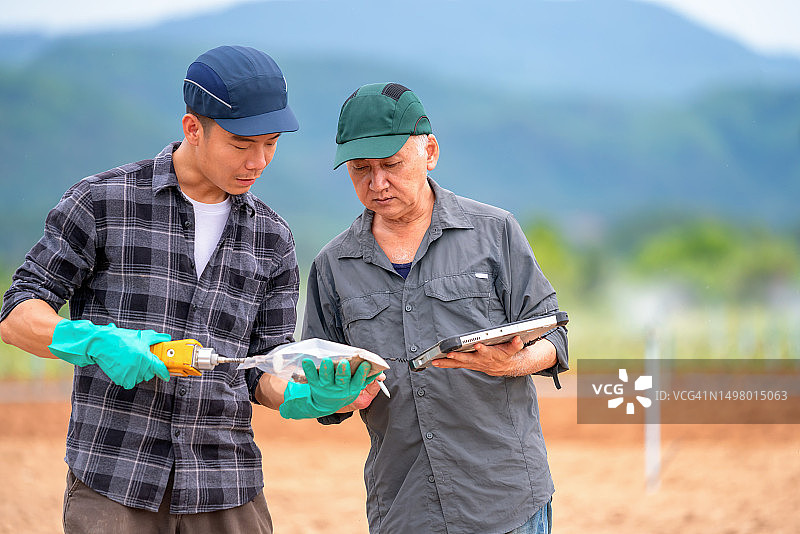 智能农业技术在优化和自动化农业运营中的应用图片素材