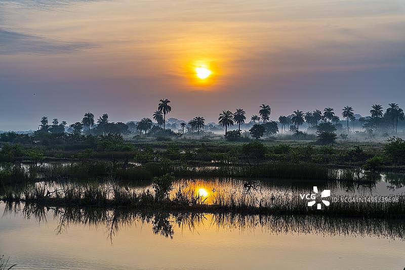 塞内加尔卡萨芒斯的日出图片素材