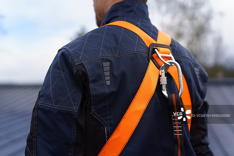 工人背部及保护装置特写图片素材