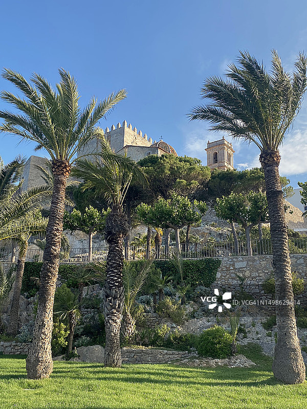 西班牙佩尼斯科拉城堡花园图片素材